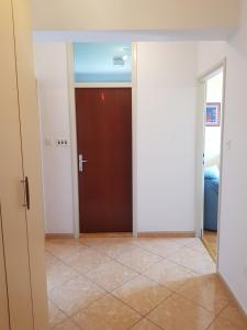 Apartment Korni