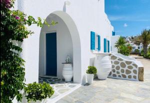 Cyclades Studios Myconos Greece