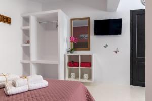 Naria Medieval House