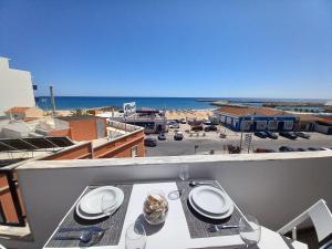 T2 Gaveto- Frente Mar, Wifi, Aconchegante & Familiar