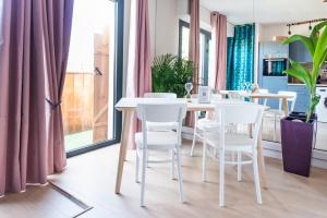 Appartements Frenchyhomes☆T2terrasse☆centreville☆plage☆WIFI : photos des chambres