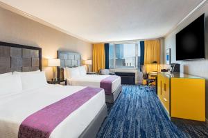 Deluxe Double Room room in E Central Hotel Downtown Los Angeles