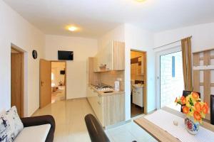 Apartment in Vir with sea view, terrace, air conditioning, Wi-Fi (4595-5)