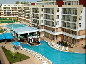 Kamelia Grand Apartments