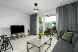 Exclusive Apartment with Terrace by Renters