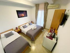 Apartments Stari Ribar