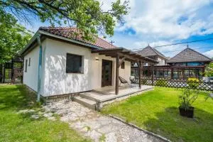 MyFlat Diana Family Apartment - Siófok