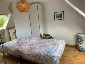 Maisons de vacances VILLA 600m de la plage calme Location possible a partir de 3 nuitees, pouvant accueillir 6-8 pers Activites nautiques randonnee velo peche golf casinos : photos des chambres