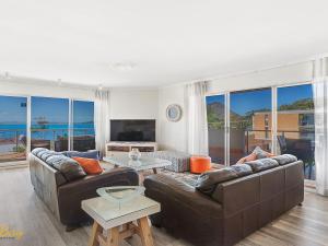Breakwater Apartment 205