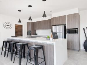 Forever Fingal 205 Rocky Point