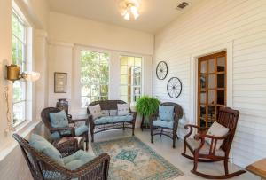 The Retreat at Cottonseed Falls