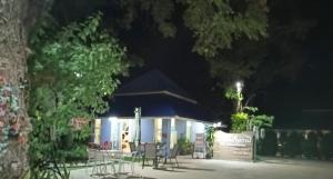 Wapipathum Earthen House