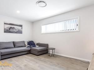 Pacific Paradise No 28 Anna Bay