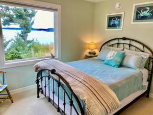 Deluxe Queen Room room in Goldilocks Bed & Breakfast