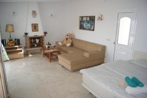 Lloret Apartments