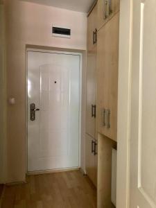 Downtown Apartment 1