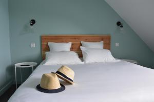 Hotels Hotel Domaine du Lac Chambon : photos des chambres