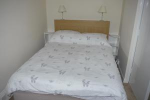 One Bedroom Apartment room in Broadshade Holiday Apartments