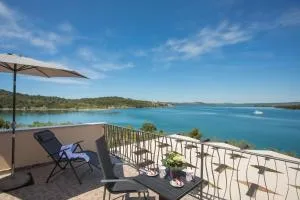 Villa Duje - 希贝尼克