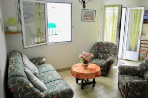 Maisons de vacances Maison ideale pour des vacances en famille revigorantes a Brem-sur-Mer : photos des chambres