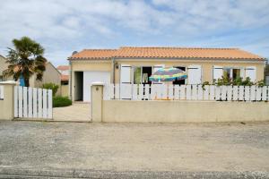 Maisons de vacances Maison ideale pour des vacances en famille revigorantes a Brem-sur-Mer : photos des chambres