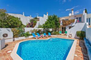 Villa Cinco by Villa Plus