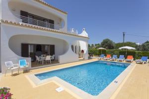 Villa Medeira by Villa Plus