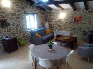 Maisons de vacances Maison de charme 3 etoiles dans les Cevennes avec terrasse et piscine privee : photos des chambres