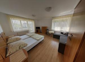 Pokoje Gościnne - Leśna 8