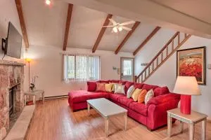 7 Mi to Big Boulder Mountain Poconos Escape! - Towamensing Trails