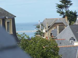 Maisons d'hotes Gites De La Cote D'emeraude : photos des chambres