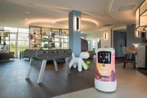 Hotels Campanile Smart Lyon Est - Eurexpo Bron Aviation : photos des chambres