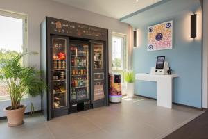 Hotels Campanile Smart Lyon Est - Eurexpo Bron Aviation : photos des chambres