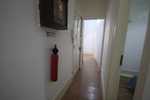 Romantic Chiado 7 -Private small single room with No Outside Window
