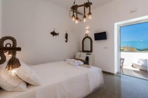 Geomilos Apartments Milos Greece