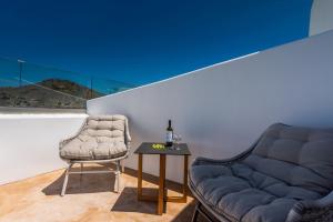 Geomilos Apartments Milos Greece