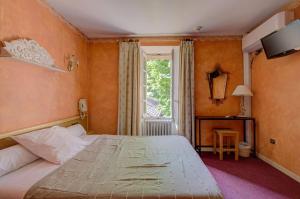 Hotels Hotel Saint Jean : photos des chambres