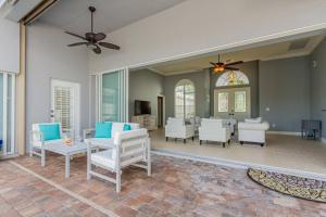 Briarwood-1064 Tivoli Dr.