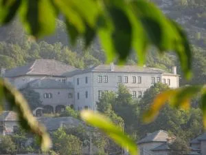 Ξενοδοχείο Μονοδένδρι (Hotel Monodendri)