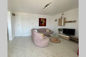 Holiday House Sea View