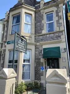 Parasol Weston Guest House - Worle