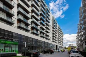 Apartments with parking Warsaw Business Center by Noclegi Renters