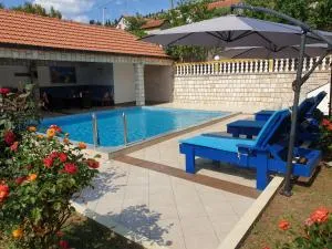 Apartment Oaza - Merče