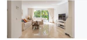 Elviria Playa White Pearl Beach