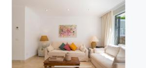 Elviria Playa White Pearl Beach