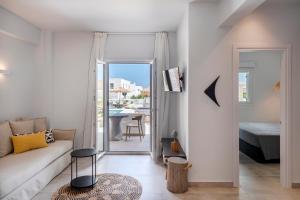 Drios Luxury Studios Paros Greece