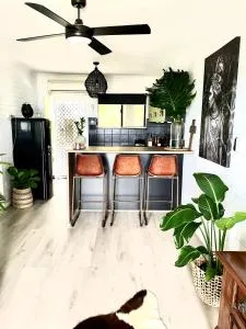 Island Views Accommodation - Yeppoon