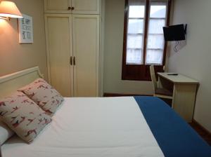 Double or Twin Room room in Hotel Los Robles