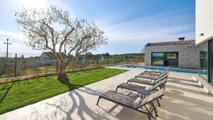 Villa Ansi by Villas Holiday