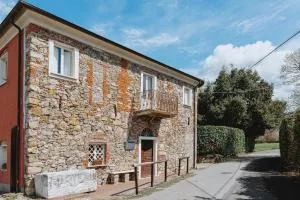 Un Angelo Alla Mia Tavola - Sarzana